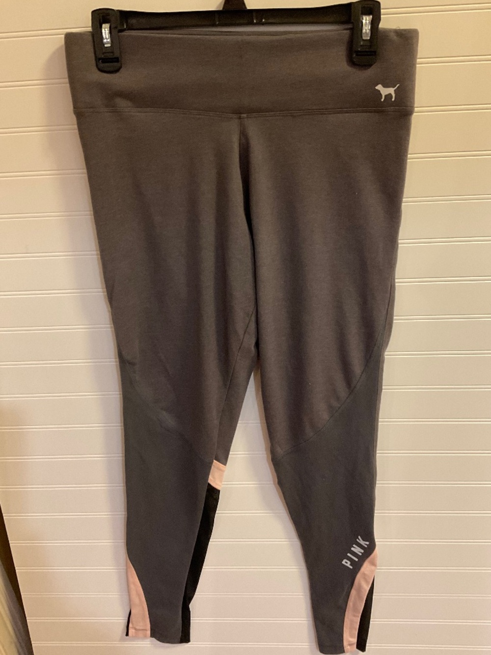 Pink Victoria’s Secret Yoga Leggings Gray Colorblock Women’s Size: M. Pre Owned